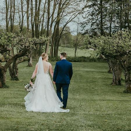 John Joseph Inn Groton Dış mekan fotoğraf