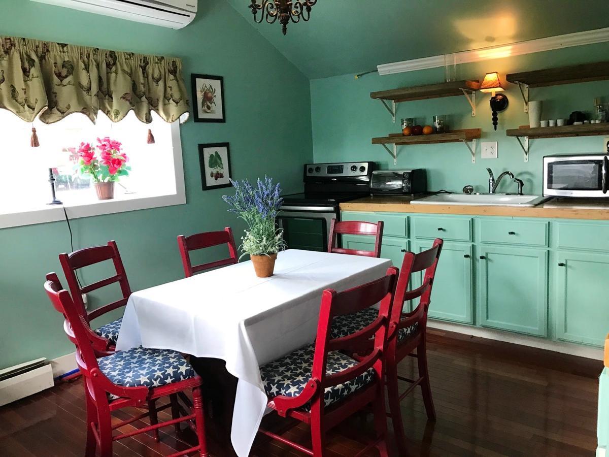 John Joseph Inn Groton Dış mekan fotoğraf
